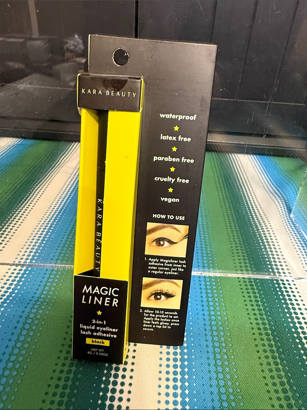 Kara Beauty Magic Liner 2-in-1 Liquid Eyeliner & Lash Adhesive - Black